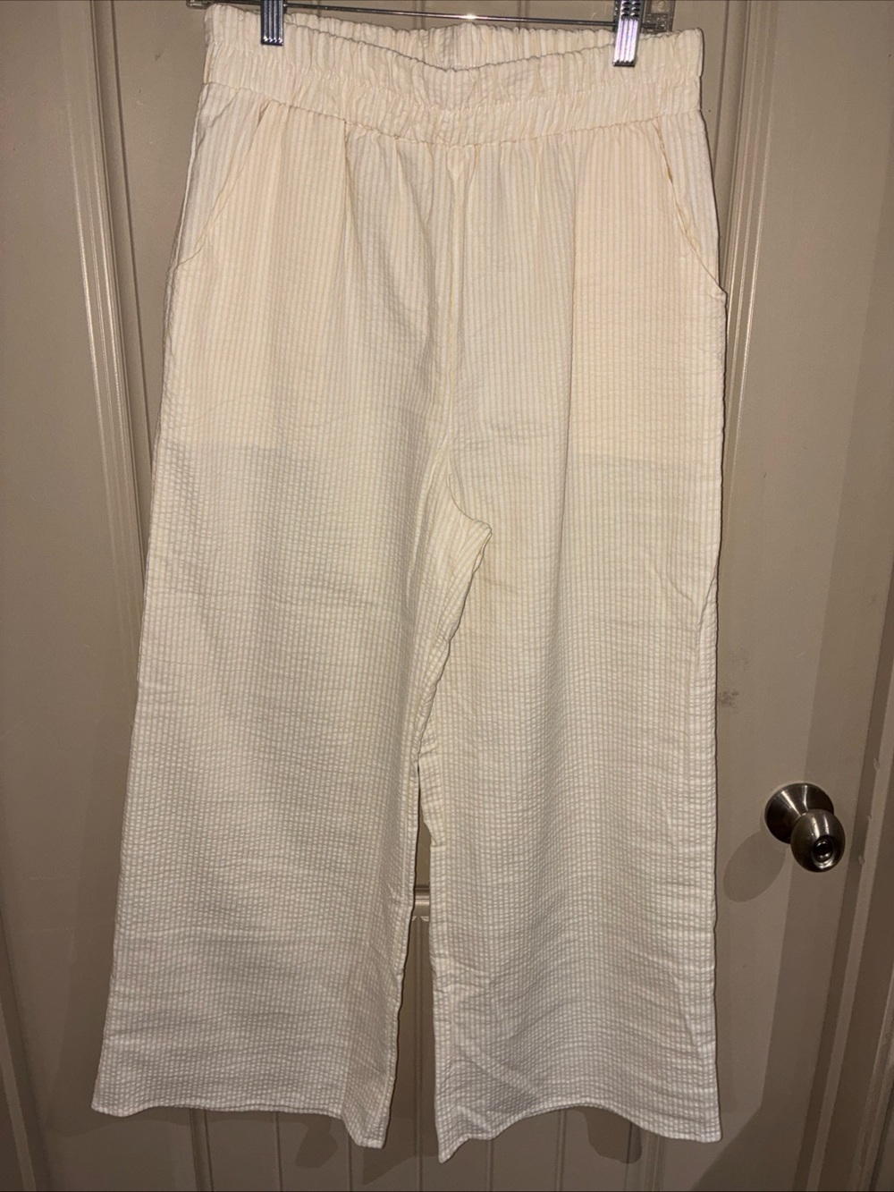 Women's yellow and white striped Wide-Leg Textured Pull-On Pants